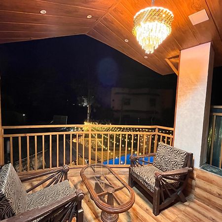 Govind Villa - 3Bhk Penthouse Suite With Pool Splash Lonavala Exteriér fotografie